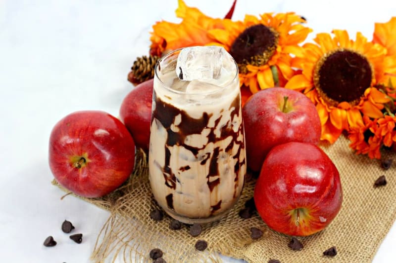 Chocolate Caramel Apple Cocktail