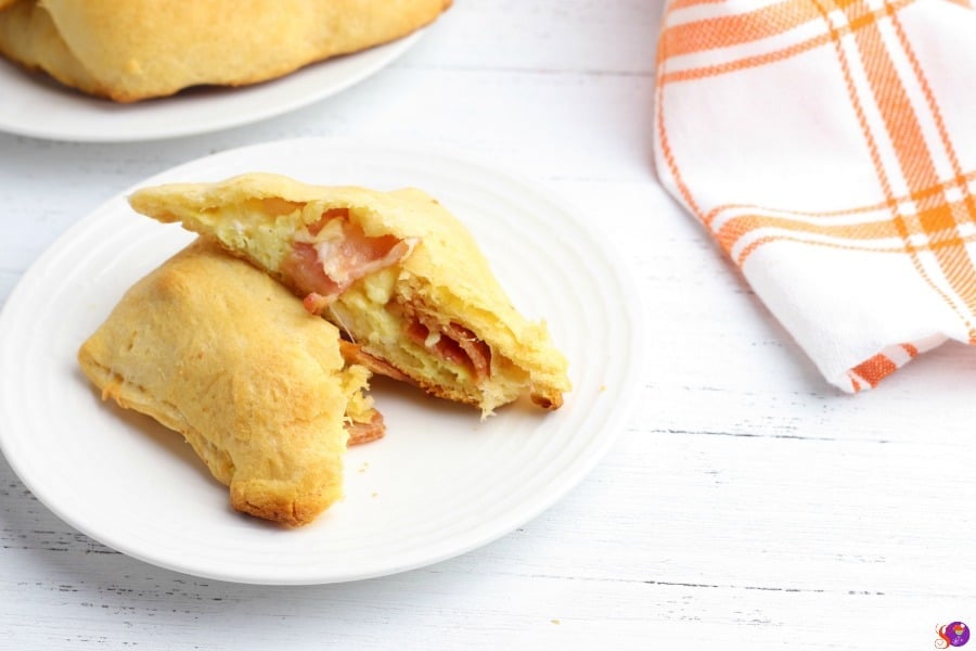 breakfast pocket with bacon egg and cheese