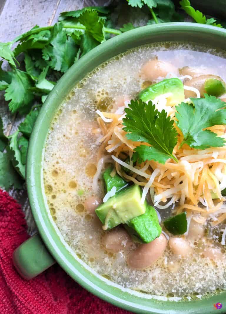 Slow Cooker White Chicken Chili