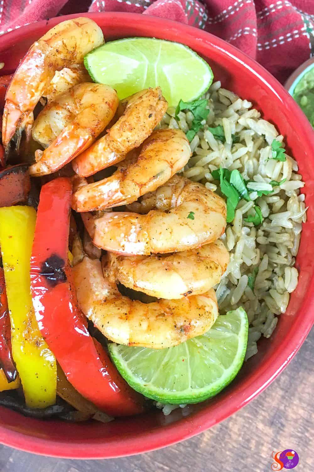 This delicious Shrimp Fajita Bowl recipe makes for a quick and easy, one-pot meal!