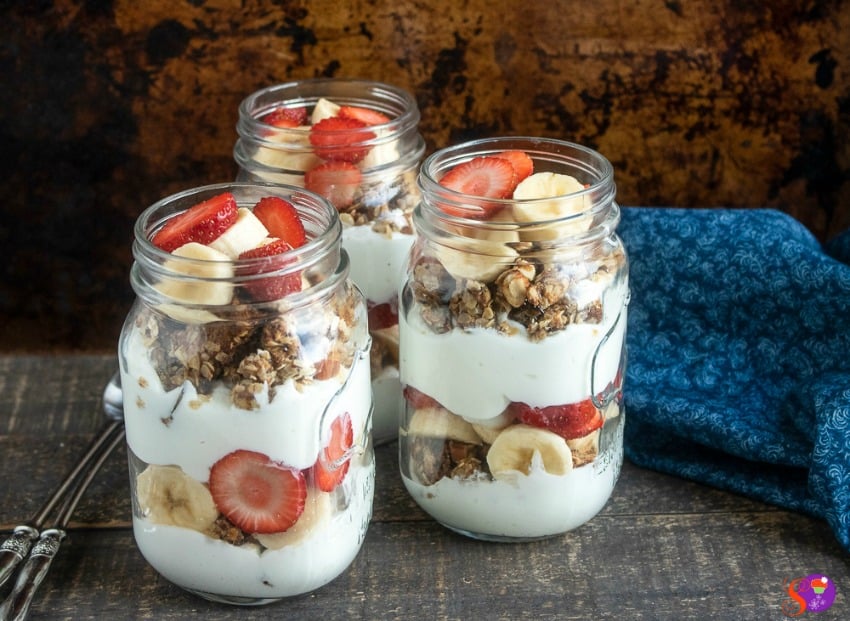 Strawberry Banana Parfait with Homemade Granola Recipe 2 easy strawberry banana parfait with homemade granola recipe