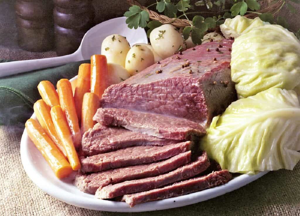 Best Cooking Methods for Corned Beef and Cabbage 2 Best Cooking Methods for Corned Beef and Cabbage