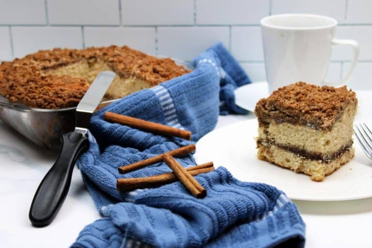 Coffee Cake With Streusel Crumb Topping