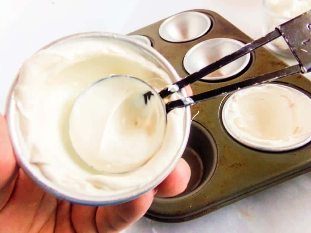 Peanut Butter Hot Cocoa Bombs 5 Peanut Butter Hot Cocoa Bombs