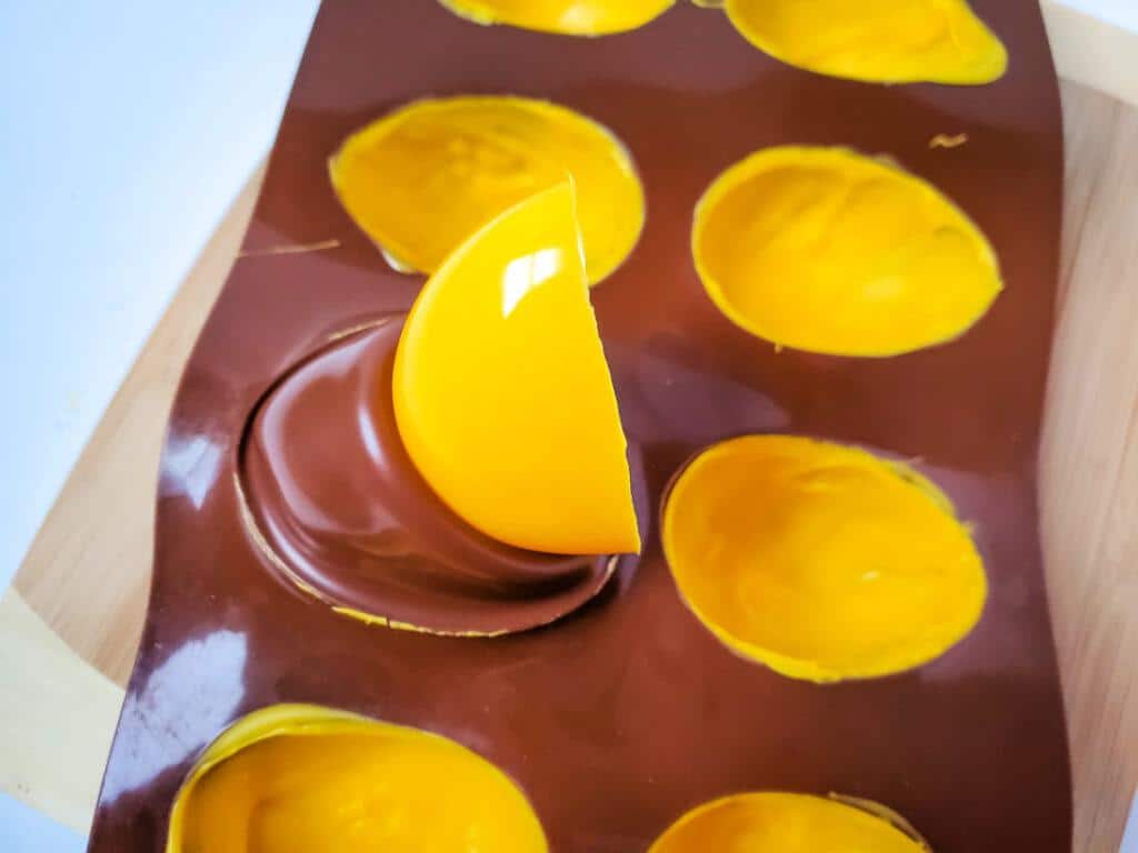 The Best Yellow Easter Egg Hot Cocoa Bombs 5 Yellow Easter Egg Hot Cocoa Bombs