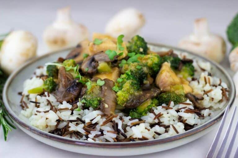 Delicious and Easy Chicken Stir Fry