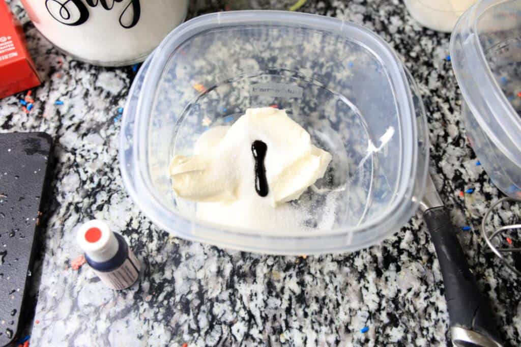 4th of July No Bake Cheesecake Jars Recipe