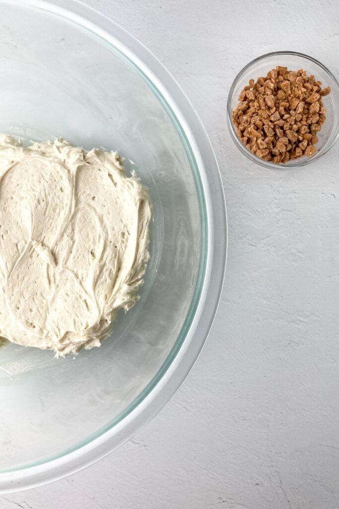 Harry Potter Butterbeer Frosting Board