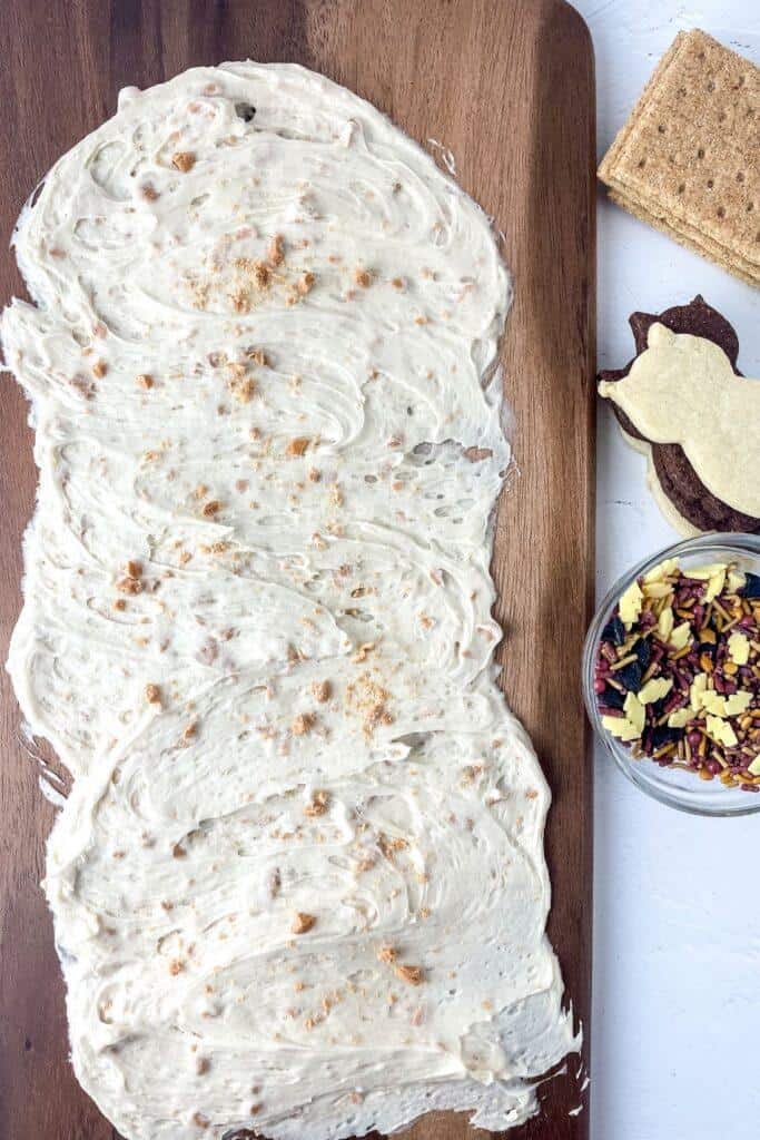 Harry Potter Butterbeer Frosting Board