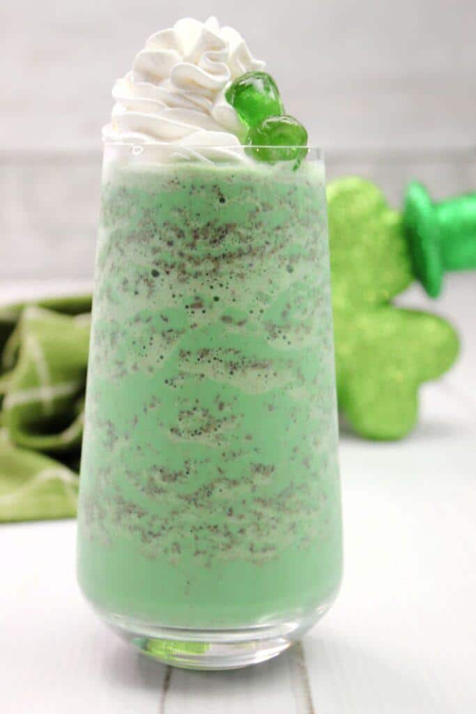Mint Chip milkshake 6 Mint Chip Milkshake