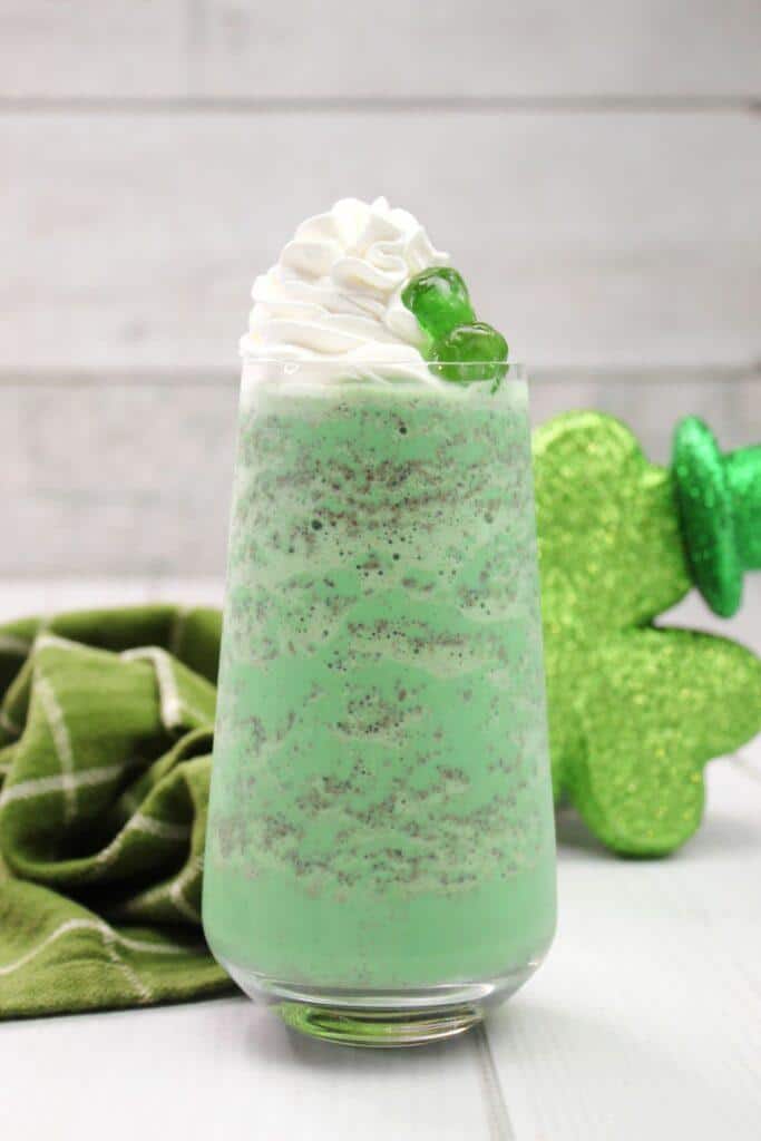 Mint Chip milkshake 3 Mint Chip Milkshake