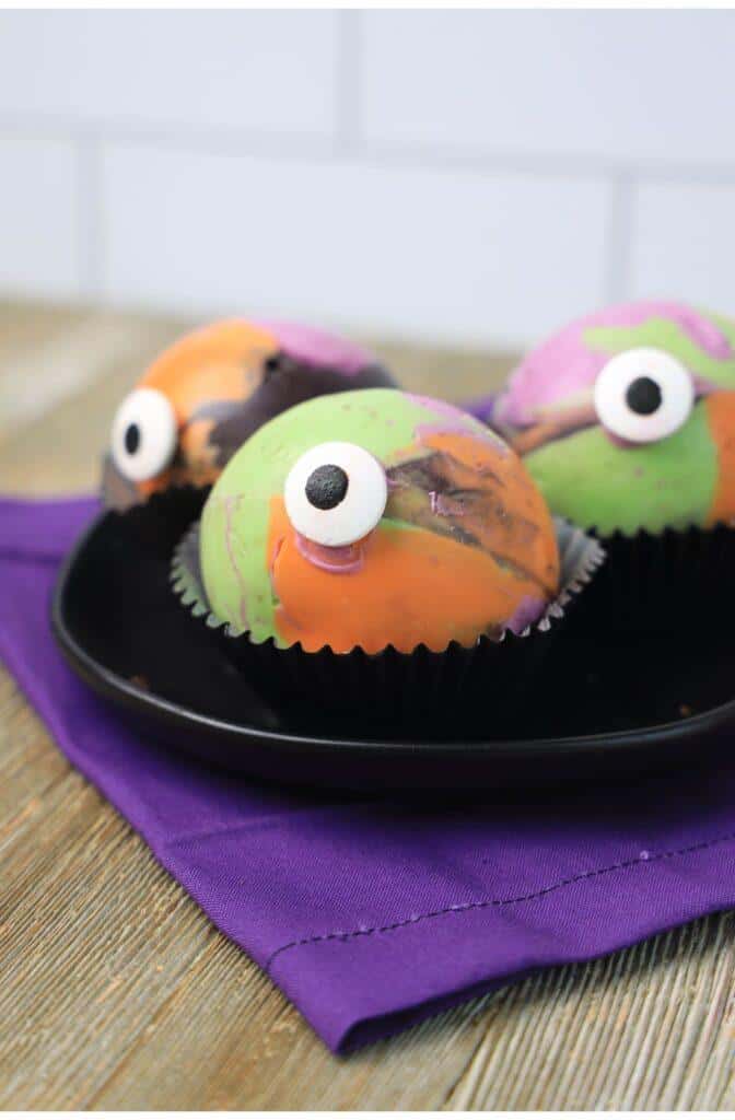 Hocus Pocus Hot Chocolate Bombs: A Recipe for Delight 11 Hocus Pocus Hot Chocolate Bombs