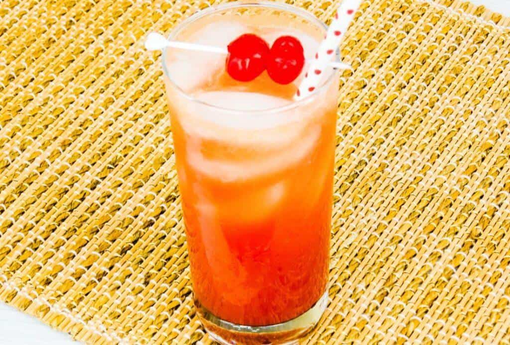 Shake Up Your Cocktail Game with the Ultimate Alabama Slammer 4 Ultimate Alabama Slammer