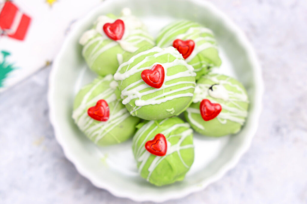 Grinch Oreo Balls 2