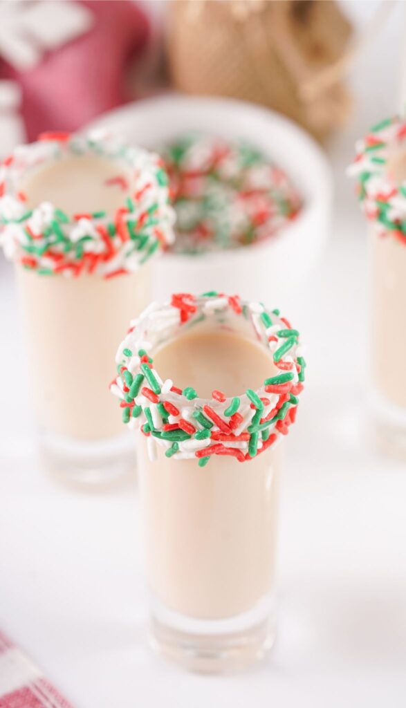 FESTIVE CHRISTMAS SUGAR COOKIE SHOT 9 Christmas Sugar Cookie Shot