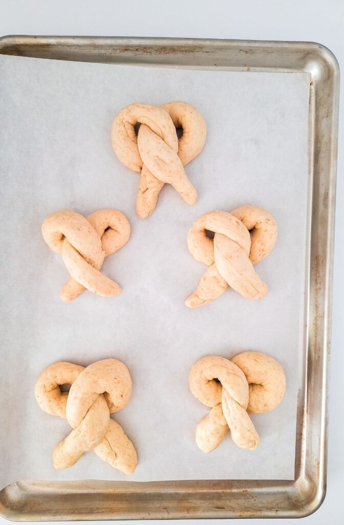 DELICIOUS SOURDOUGH DISCARD PRETZELS 12 Sourdough Discard Pretzels