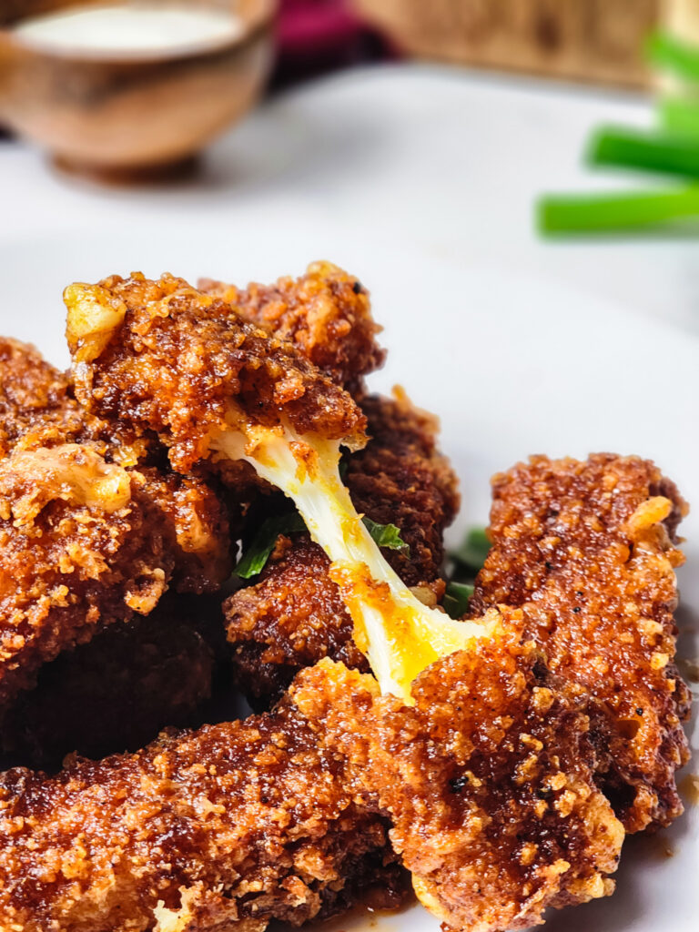 Copycat Chili’s Nashville Hot Mozzarella Sticks Recipe