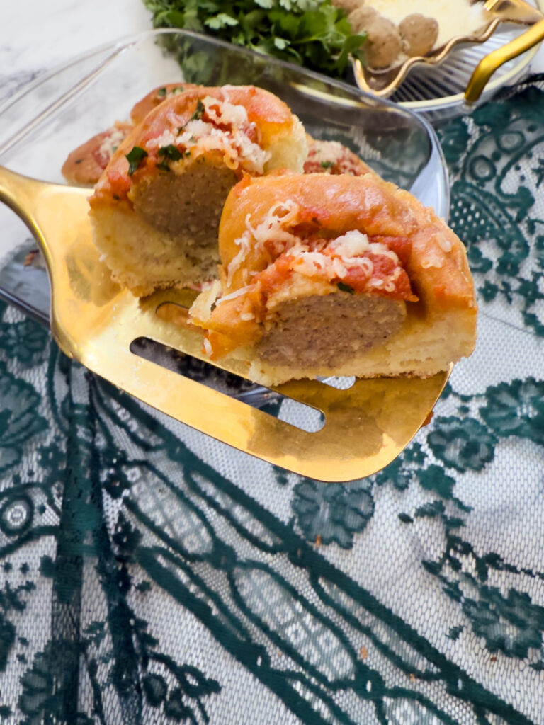 EASY CHEESY MEATBALL SLIDERS