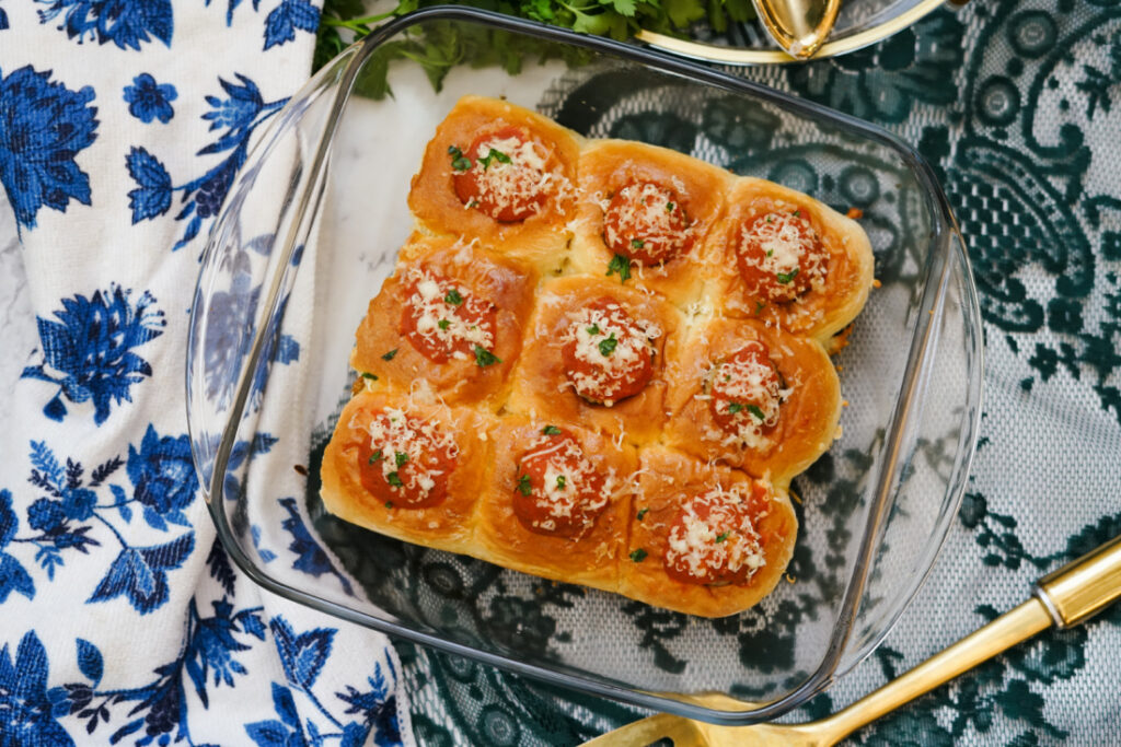 EASY CHEESY MEATBALL SLIDERS