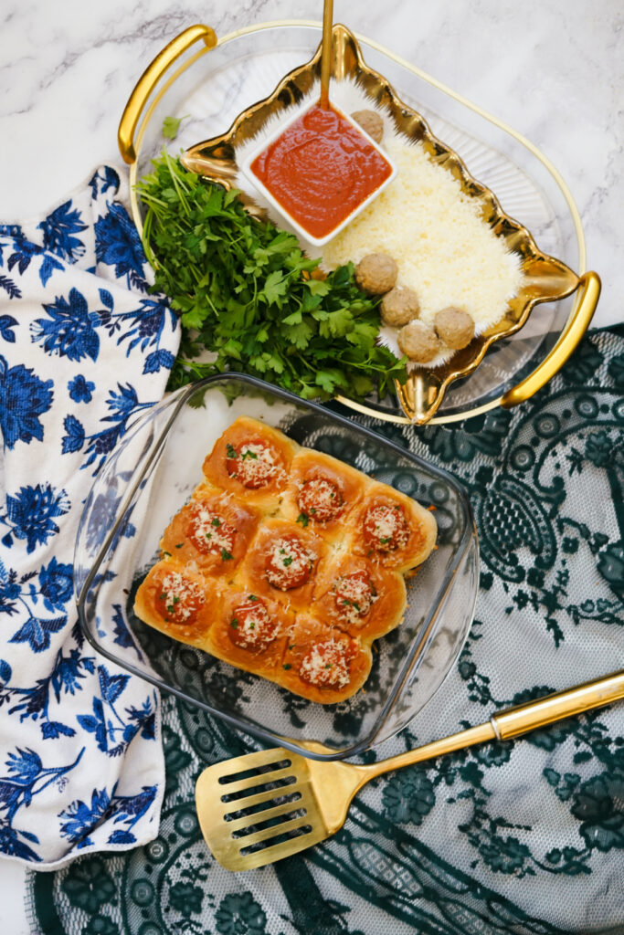 EASY CHEESY MEATBALL SLIDERS
