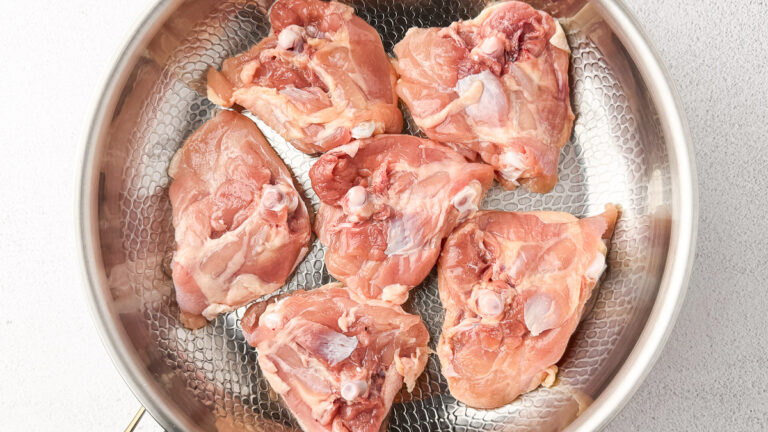 Creamy Cabbage Alfredo with Crispy Chicken Thighs (A Low-Carb Comfort Dinner) 15 chicken thighs in titanium pan