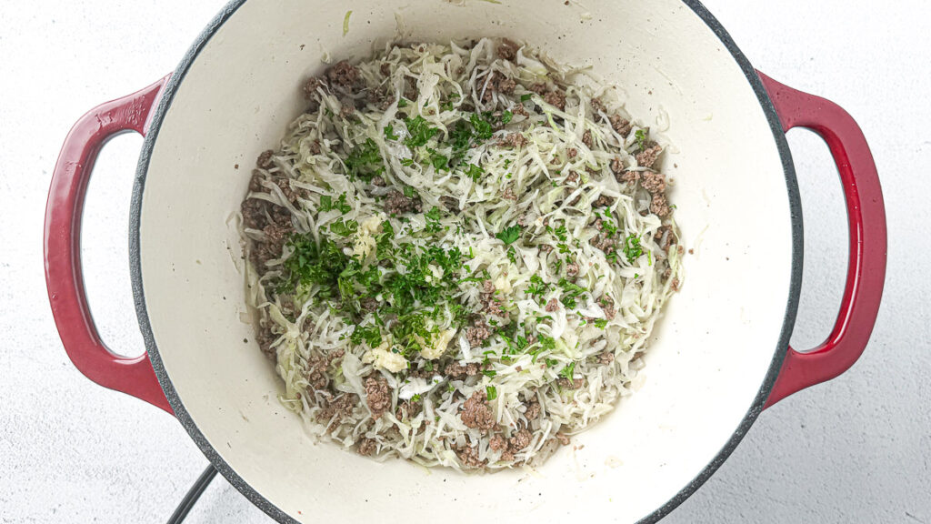 Easy Stuffed Cabbage Soup (1-Pot Deconstructed Golumpki) 7 stuffed cabbage soup step 4